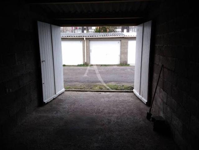 Vente Place de parking 18 m2 La Roche sur Yon