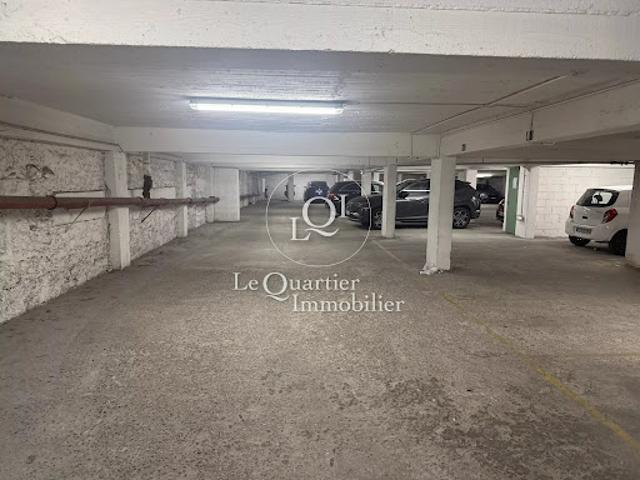 Vente Place de parking 1015 m2 Paris 15ème