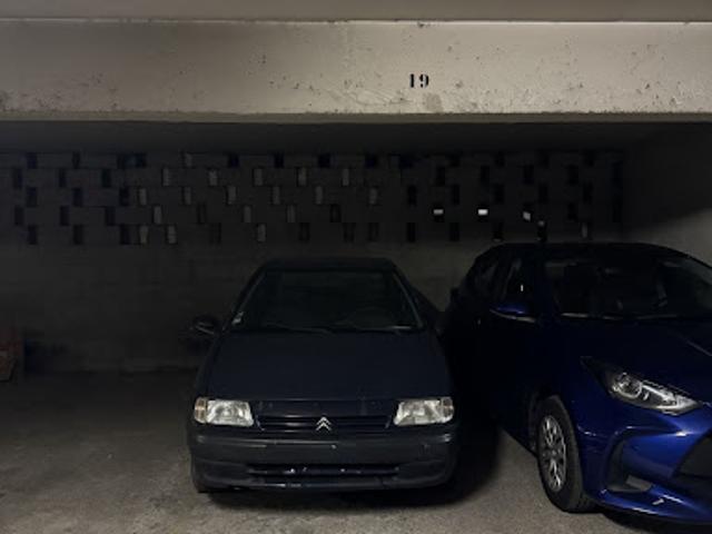 Vente Place de parking 10 m2 Issy les Moulineaux