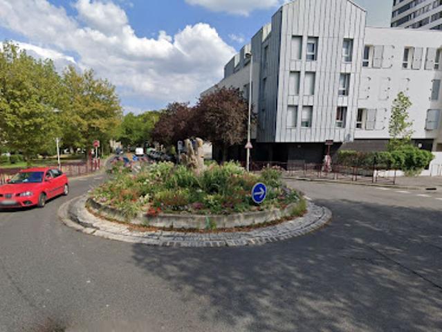 Vente Place de parking 118 m2 Bondy