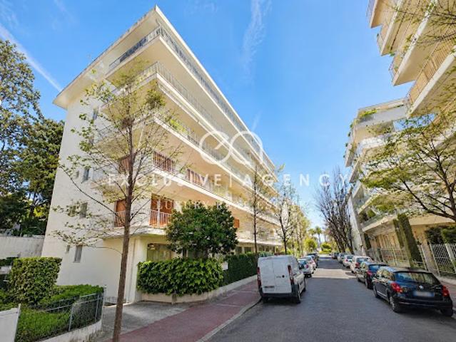 Vente Place de parking 11.5 m2 Cannes