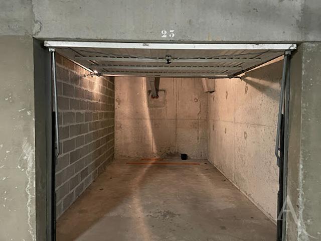 Vente Place de parking 12 m2 Caen