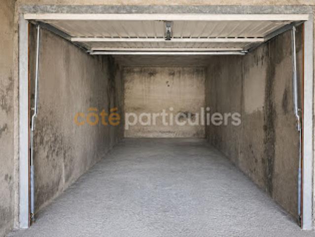 Vente Place de parking 12 m2 La Roche sur Yon
