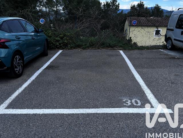 Vente Place de parking 12 m2 La trinite