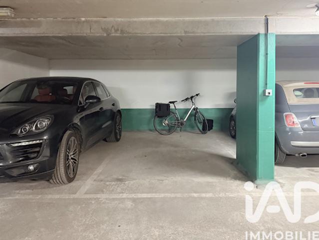 Vente Place de parking 12 m2 Le chesnay
