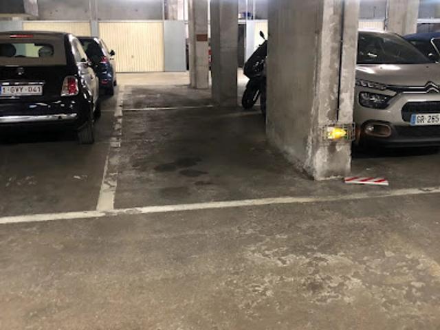 Vente Place de parking 12 m2 Paris 16ème