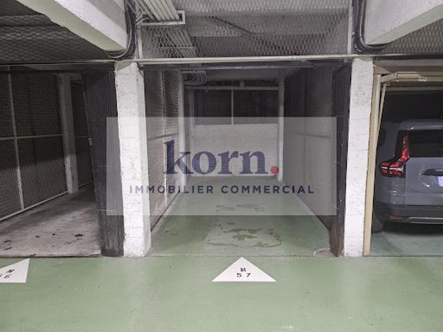 Vente Place de parking 12 m2 Paris 8ème