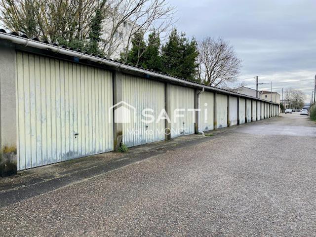 Vente Place de parking 130 m2 Bruges