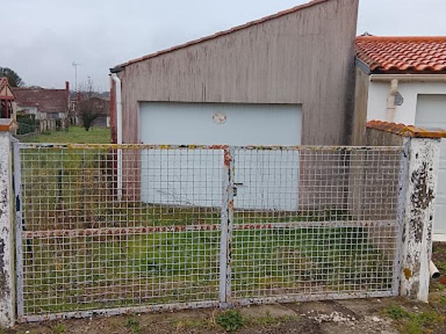 Vente Place de parking 24 m2 Avrille