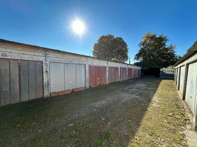Vente Place de parking 200 m2 Pessac