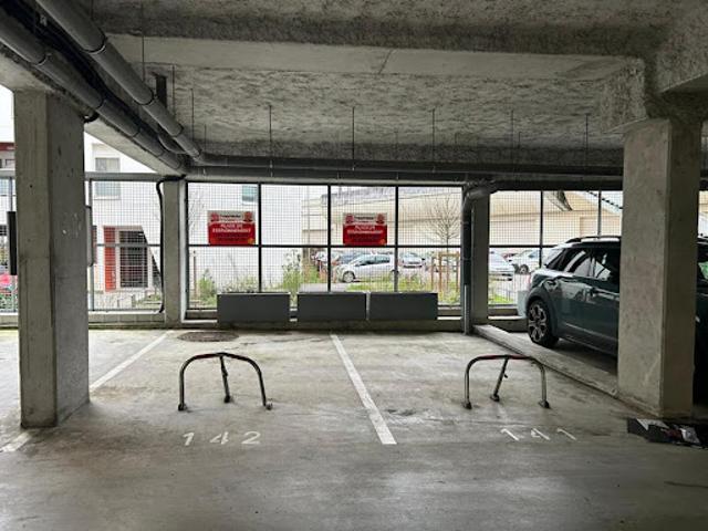 Vente Place de parking 23 m2 Cenon