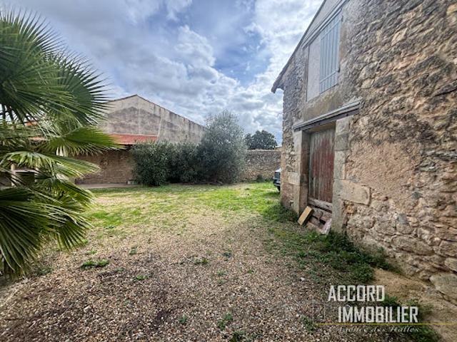 Vente Place de parking 386 m2 Maraussan