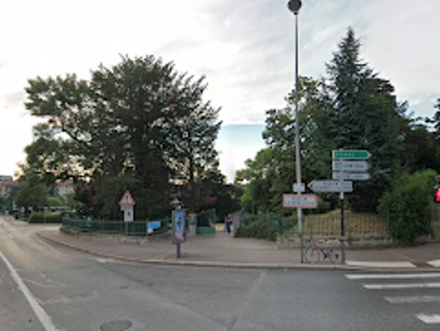 Vente Place de parking 32 m2 Tassin la Demi Lune