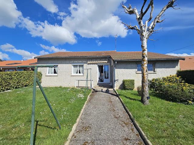 Vente Propriété 3 pièces 86 m2 Montfaucon en Velay