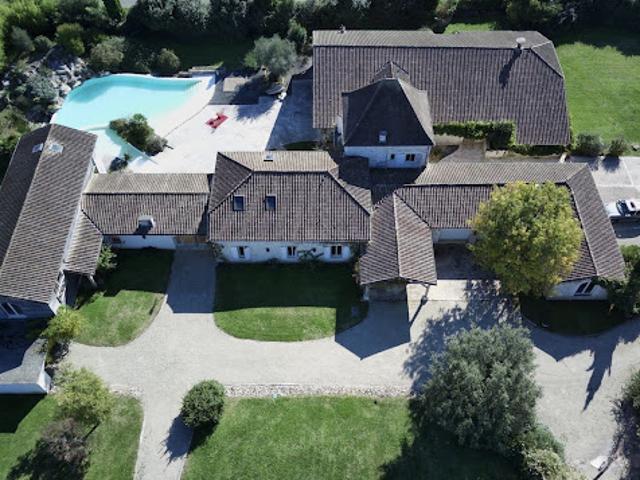 Vente Propriété 1000 m2 Villeneuve sur Lot