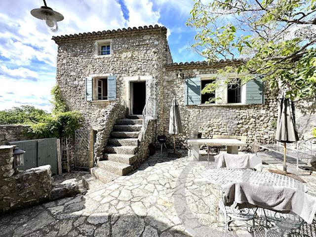 Vente Propriété 10 pièces 170 m2 Eygalières