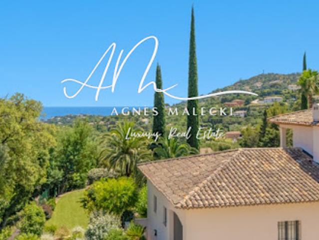 Vente Propriété 10 pièces 241 m2 Cavalaire sur Mer