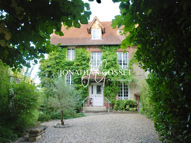 Vente Propriété 10 pièces 247 m2 Epône