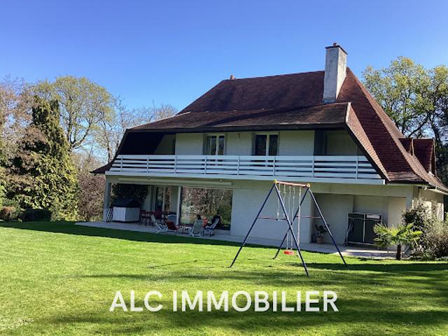 Vente Propriété 10 pièces 249.56 m2 Saint Germain du Corbéis