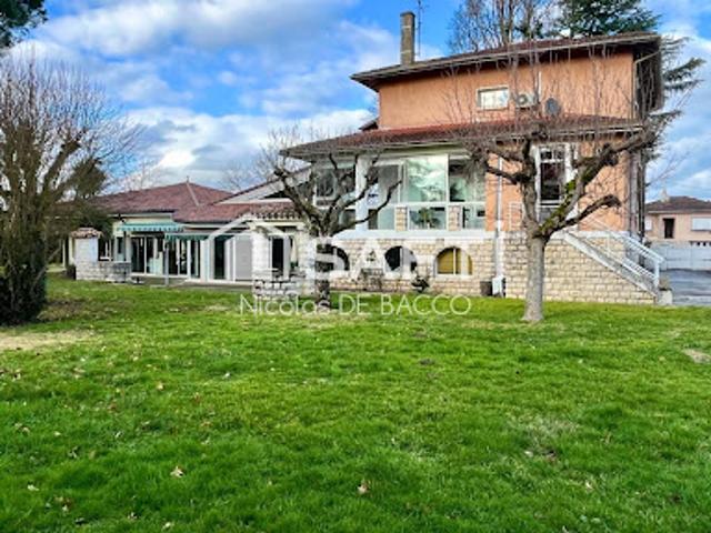 Vente Propriété 10 pièces 253 m2 Aiguillon