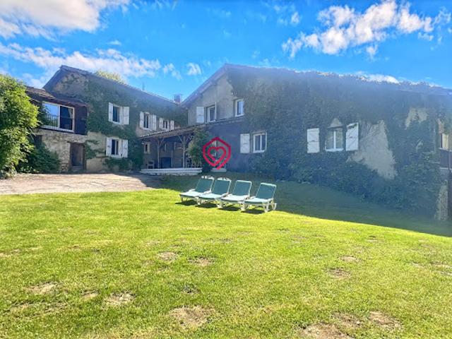 Vente Propriété 10 pièces 258 m2 Saint Girons