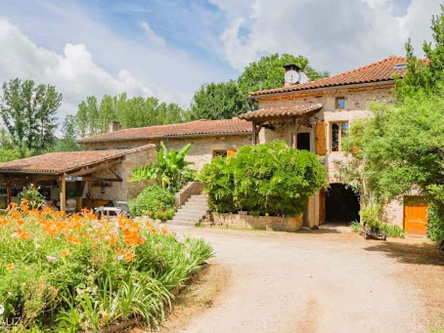 Vente Propriété 10 pièces 263 m2 Varen