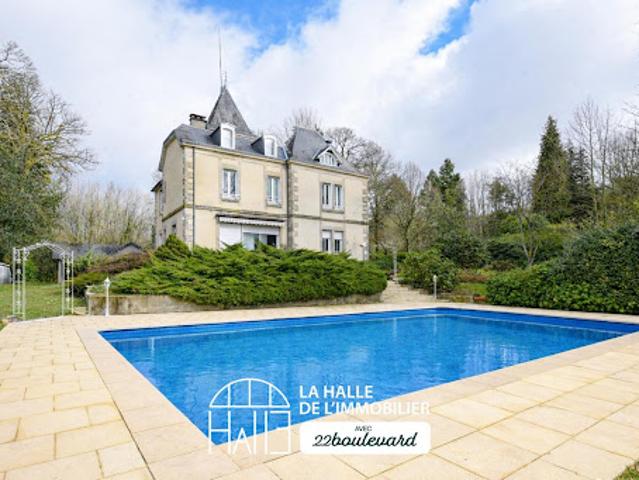 Vente Propriété 10 pièces 267.03 m2 Bonnac la Côte