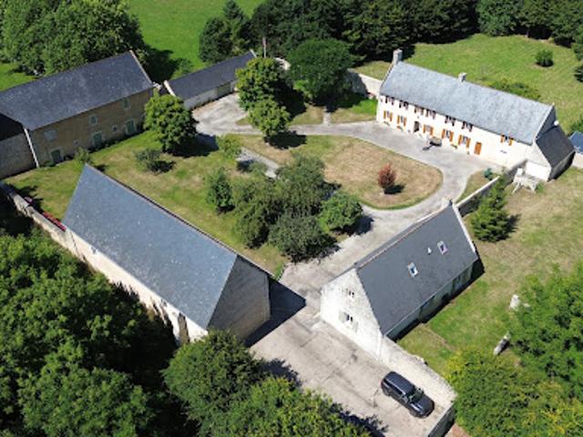 Vente Propriété 10 pièces 282 m2 Tour en Bessin