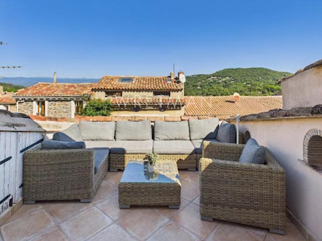 Vente Propriété 10 pièces 214.8 m2 La Garde Freinet
