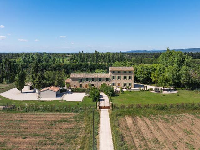 Vente Propriété 10 pièces 359 m2 Cavaillon