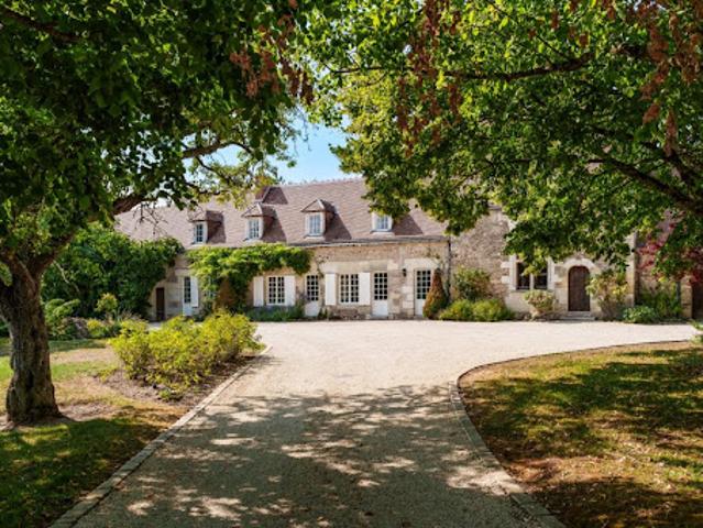 Vente Propriété 10 pièces 360 m2 Fondettes