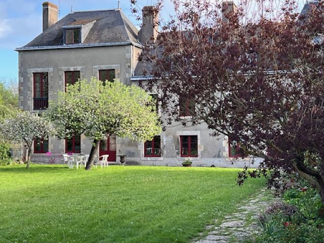 Vente Propriété 10 pièces 317 m2 Checy