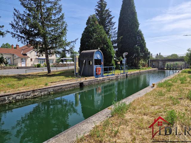 Vente Propriété 10 pièces 440 m2 Pargny sur Saulx