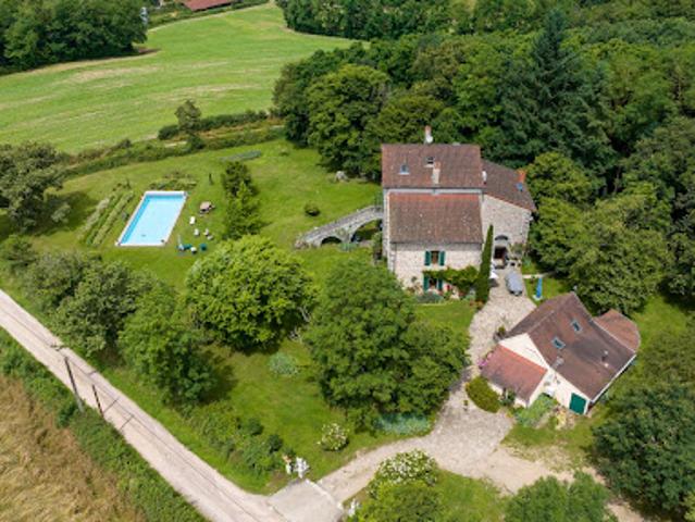 Vente Propriété 10 pièces 535 m2 Autun