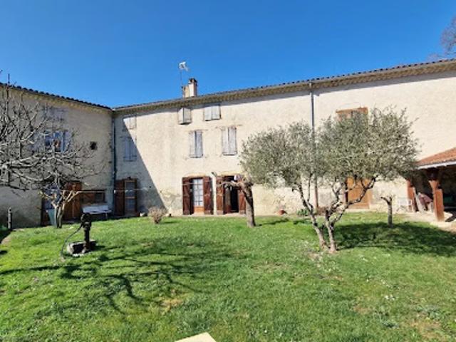 Vente Propriété 11 pièces 250 m2 Le Mas d'Azil