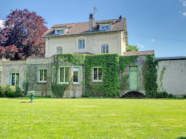 Vente Propriété 11 pièces 263 m2 Paris 1er