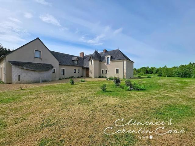 Vente Propriété 11 pièces 274 m2 Angrie