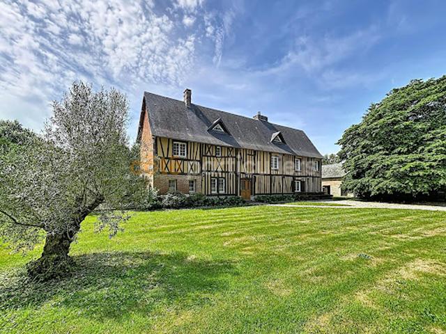 Vente Propriété 11 pièces 285 m2 Bourg Achard