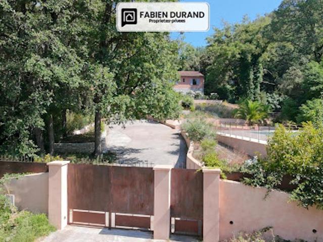 Vente Propriété 11 pièces 204 m2 La Motte