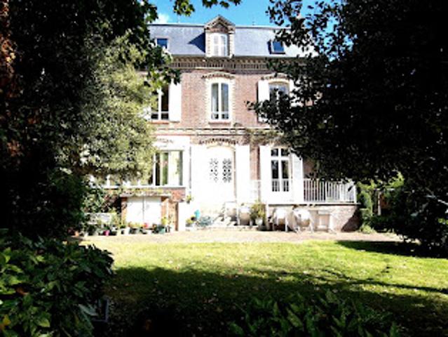 Vente Propriété 11 pièces 205 m2 Chaumont en Vexin