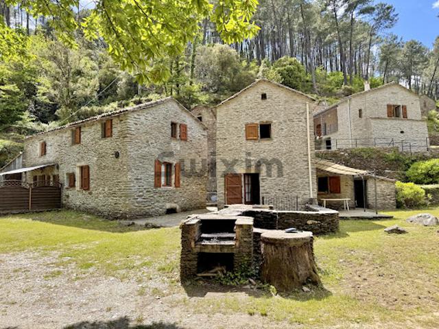 Vente Propriété 11 pièces 208.31 m2 Saint Martin de Boubaux