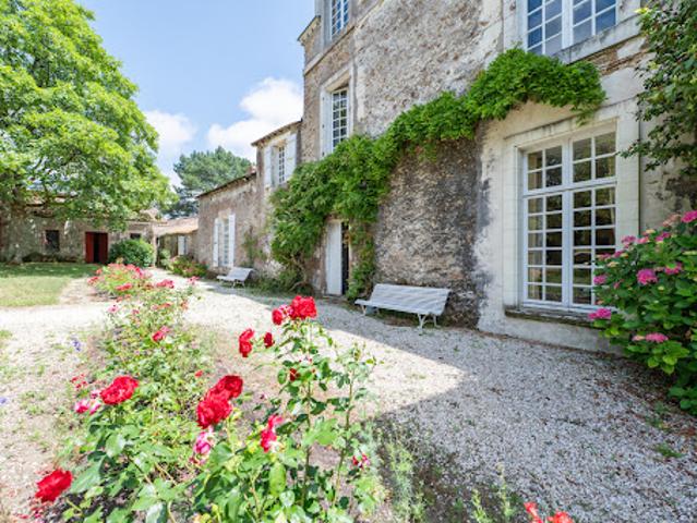 Vente Propriété 11 pièces 397 m2 Le Loroux Bottereau