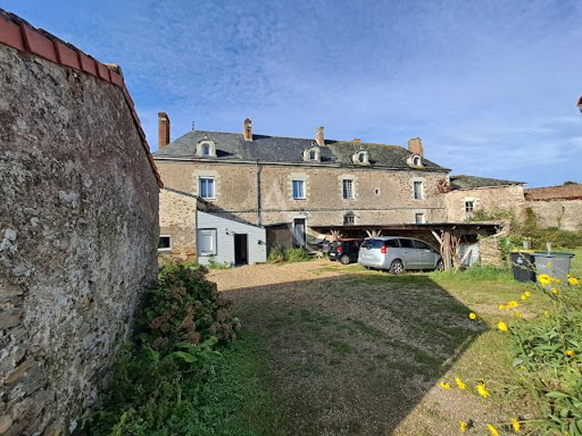 Vente Propriété 11 pièces 308 m2 Vue