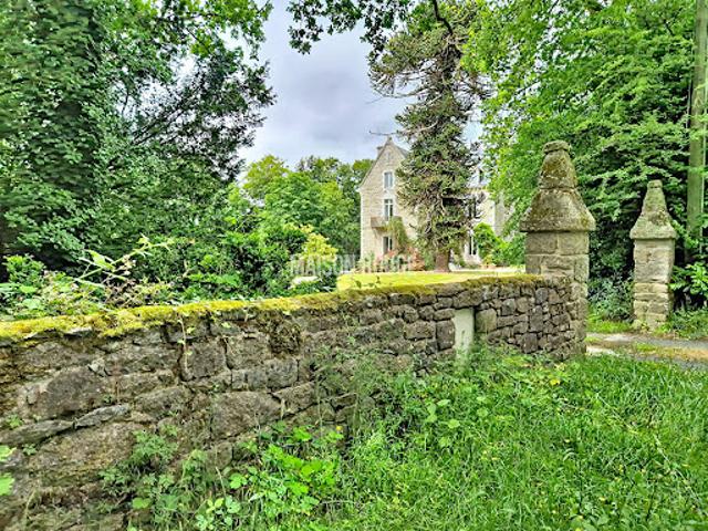 Vente Propriété 11 pièces 310 m2 Dinan