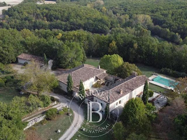 Vente Propriété 11 pièces 420 m2 Cordes sur Ciel