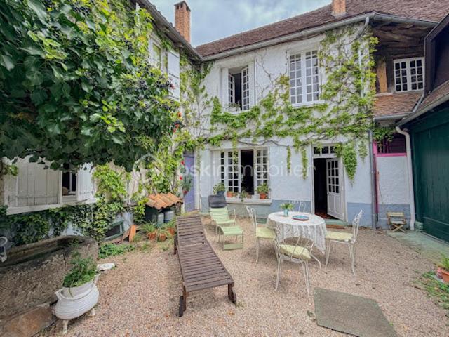 Vente Propriété 12 pièces 375 m2 Saint Germain les Belles