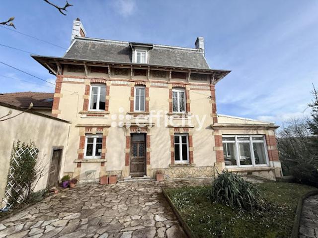 Vente Propriété 12 pièces 395 m2 Longwy
