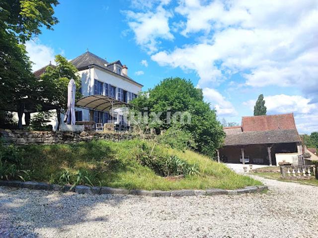 Vente Propriété 12 pièces 418 m2 Beaune