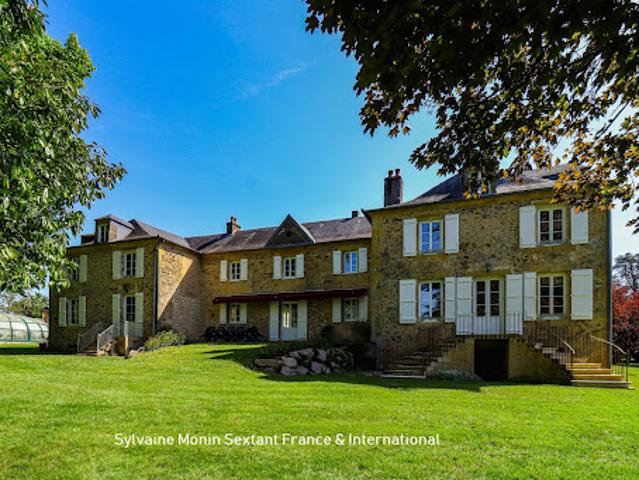 Vente Propriété 12 pièces 520 m2 Lanouaille
