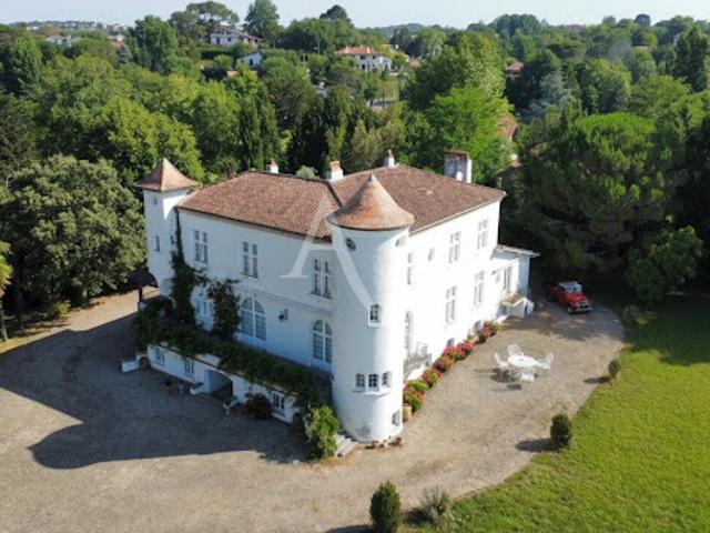 Vente Propriété 12 pièces 610 m2 Saint Jean de Luz